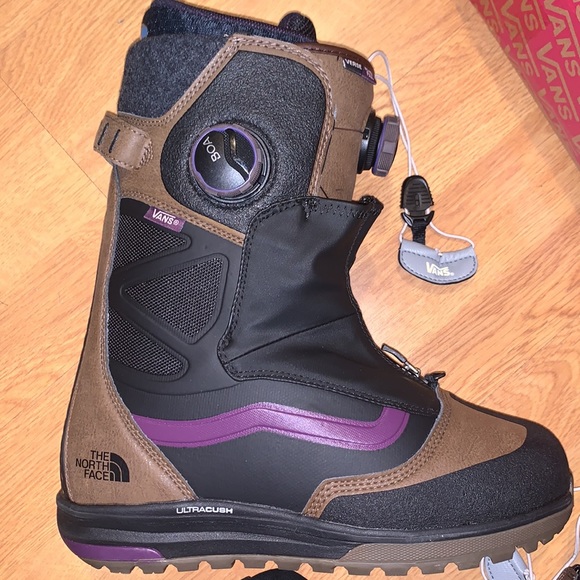 NIB The North Face x Vans - Verse Snowboard Boots - Picture 9 of 16